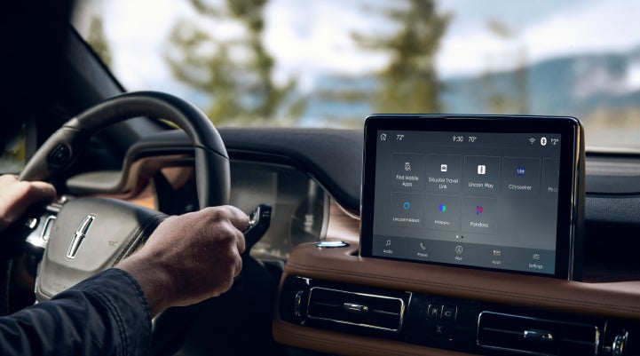 The center touchscreen of a Lincoln Aviator® SUV is shown | Caruso Lincoln in Long Beach CA